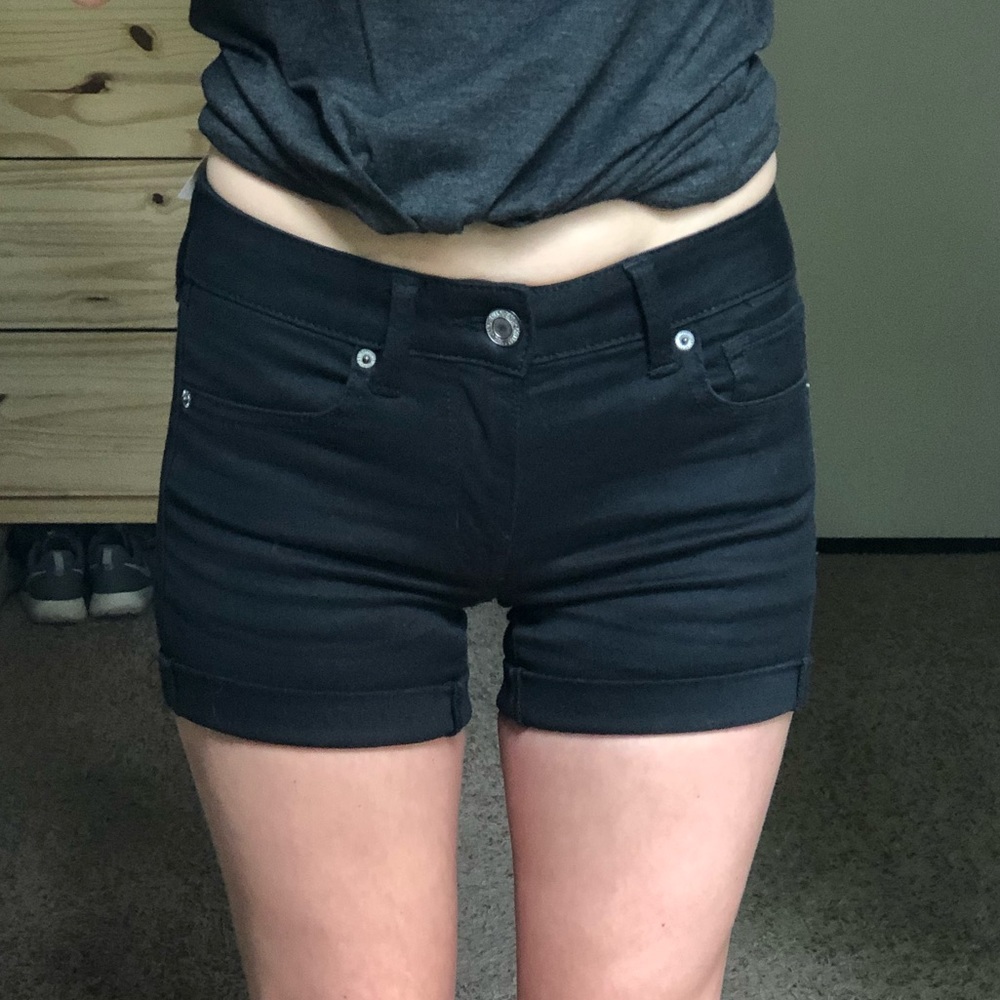 AE NE(X)T LEVEL MIDI SHORT - Black